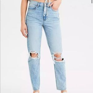 American Eagle Mom Jeans